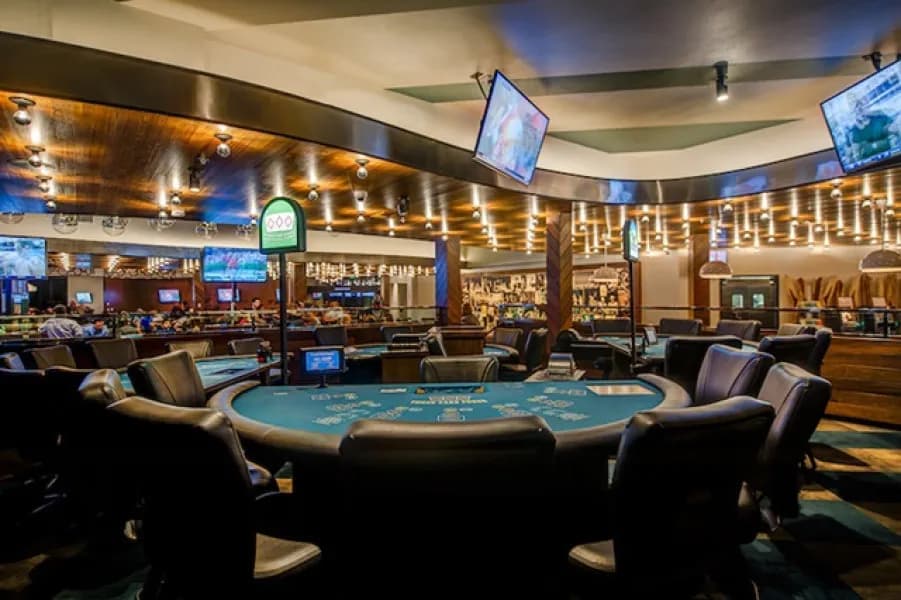 Seven Mile Casino
