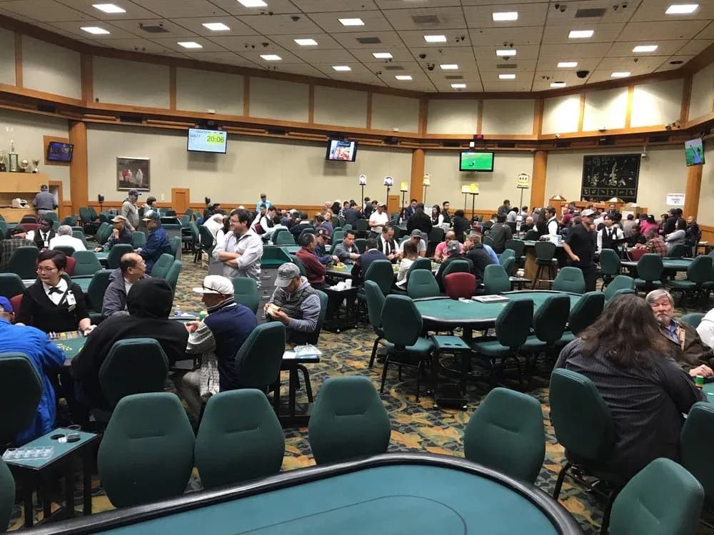 Oaks Card Club