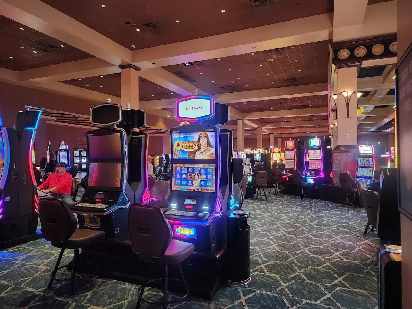 Golden Acorn Casino & Travel Center