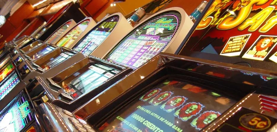 Casino Tropicana - El Volcán