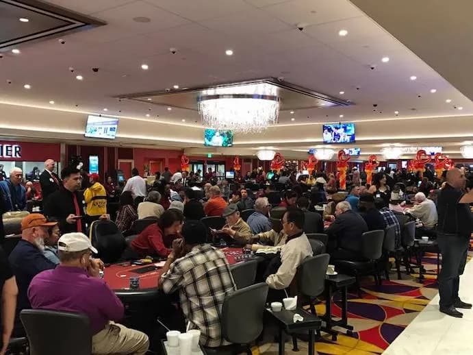Larry Flynt's Lucky Lady Casino