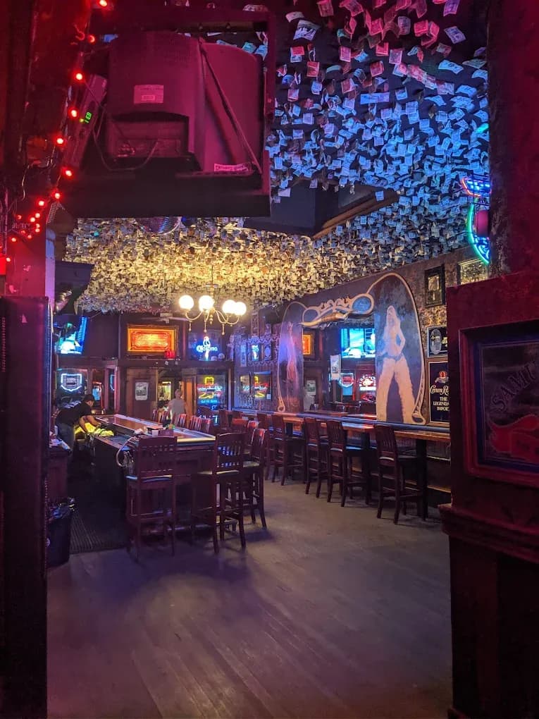 Old Cayucos Tavern & Card Room