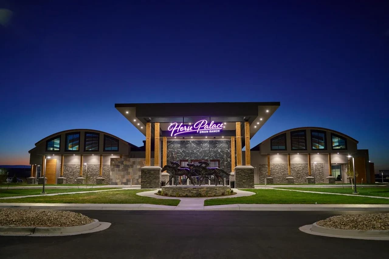 Horse Palace - Swan Ranch