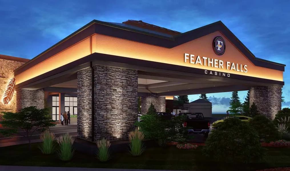 Feather Falls Casino & Lodge