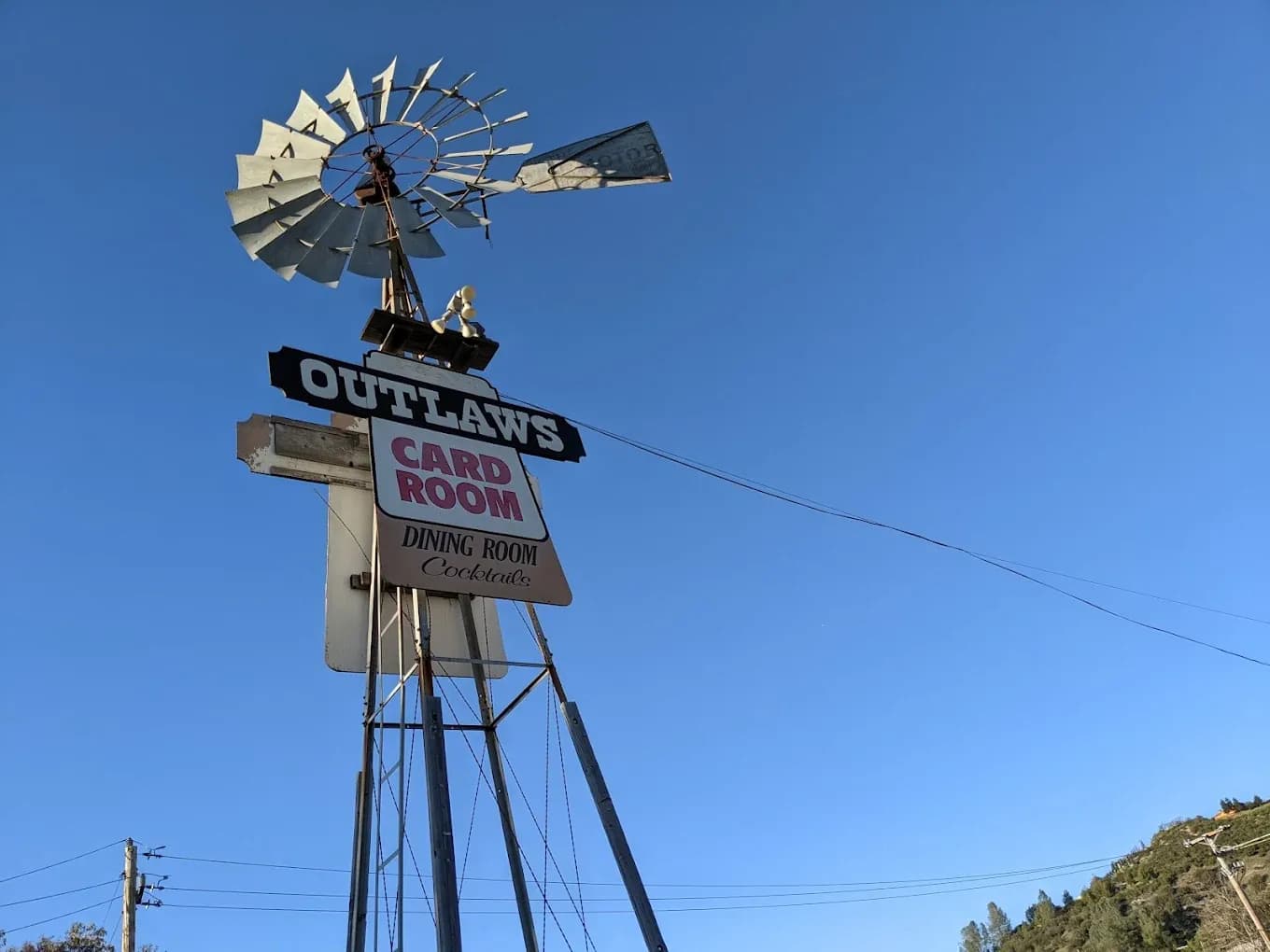 Outlaws Card Parlor